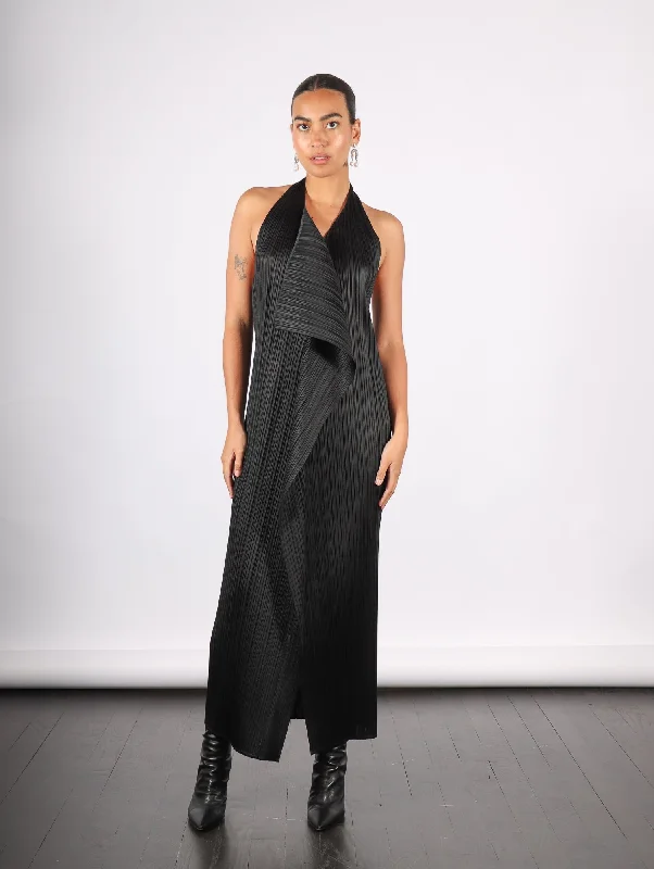 Stylish Women's Outerwear Apparel Monthly Colors November Dress in Black by Pleats Please Issey Miyake