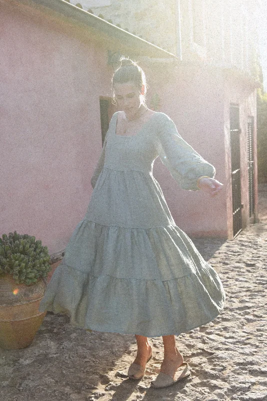 Women's High-End Clothing The Ava Dress // Sage