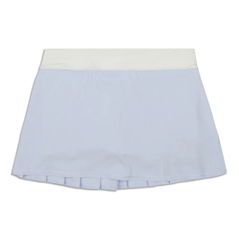 Stylish Women's Apparel Pace-Setter Skirt - Resale